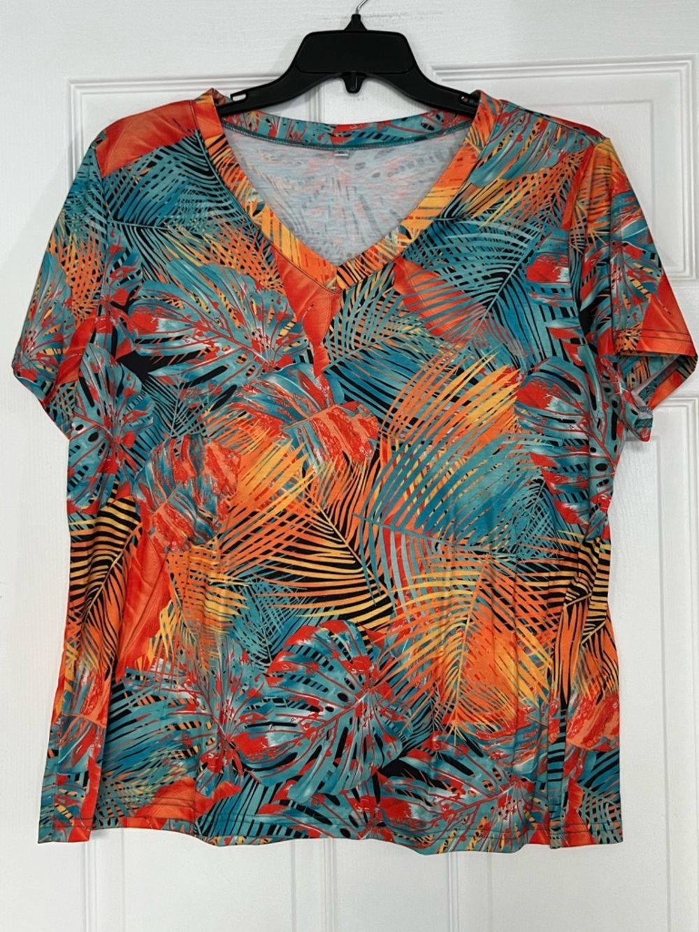 Women’s Tropical V-Neck Tee in Teal & Orange